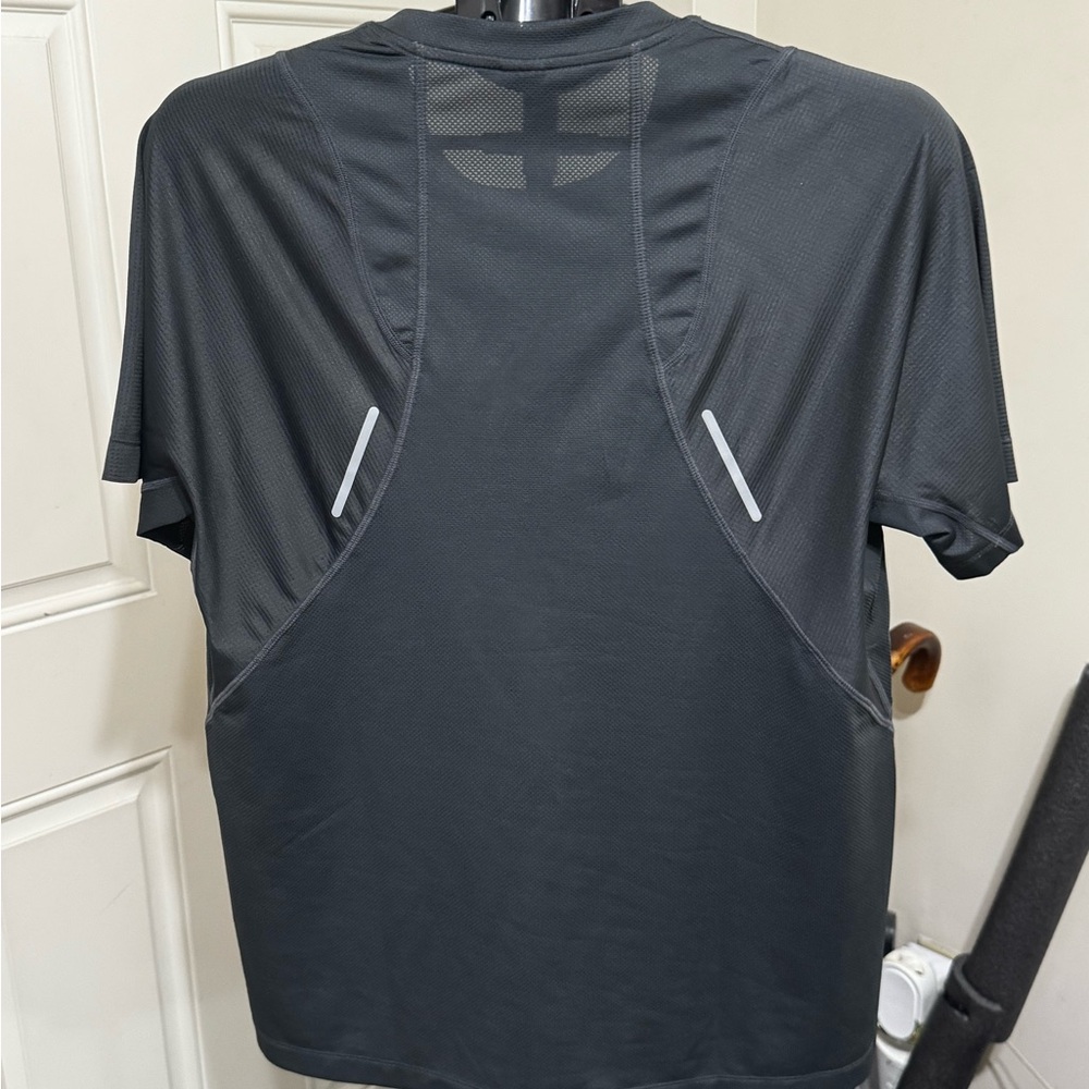 Fabletics “The 02 Tee” I T-Shirt I Men’s I Gray - Picture 2 of 4